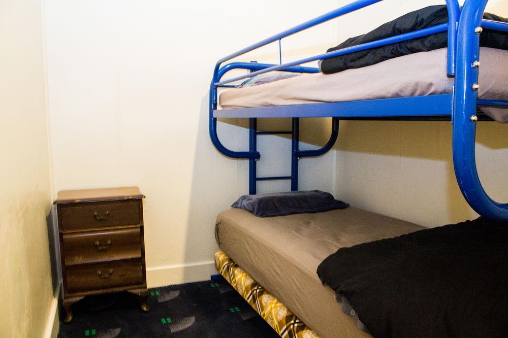 Geeky Gecko Backpackers Hostel Dunedin Exterior photo